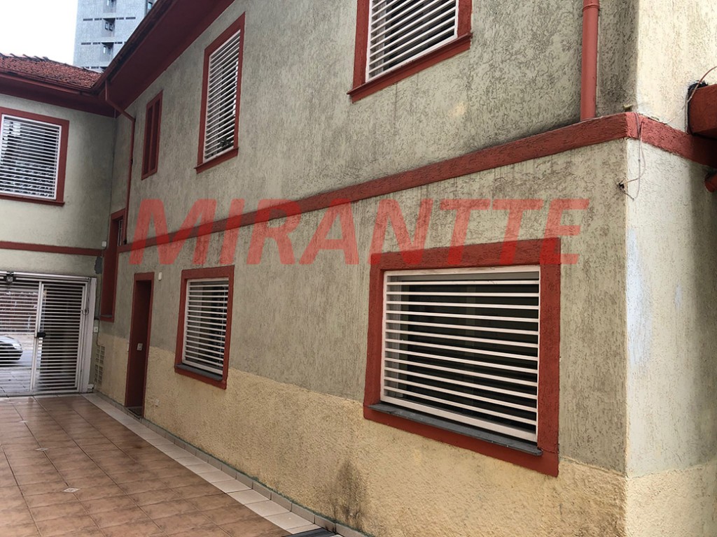 Sobrado de 140m² com 4 quartos em Santana