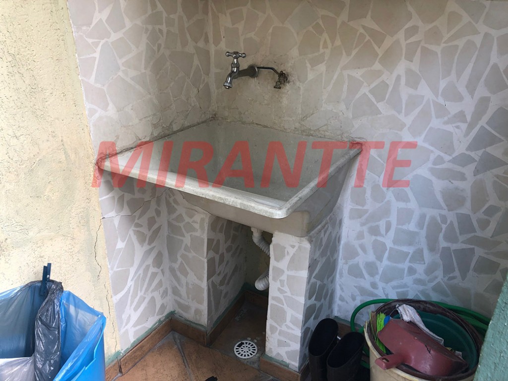 Sobrado de 140m² com 4 quartos em Santana