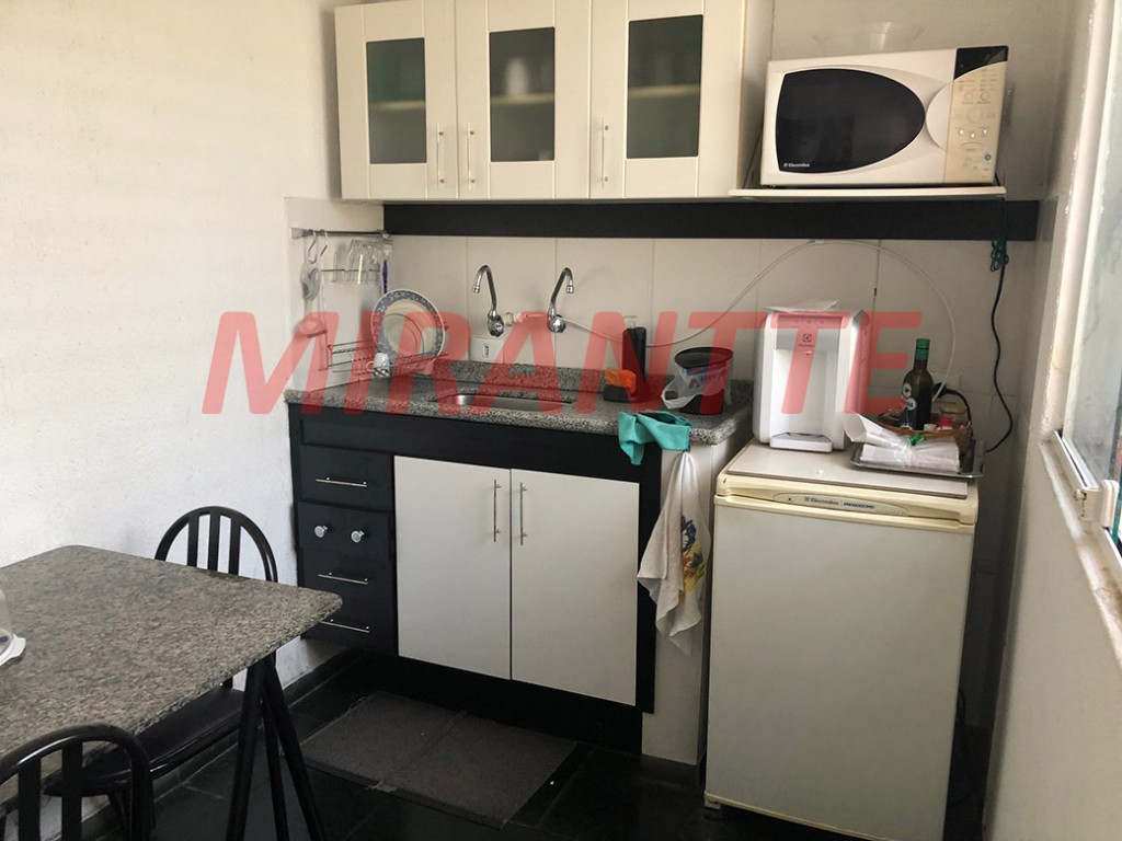 Sobrado de 140m² com 4 quartos em Santana