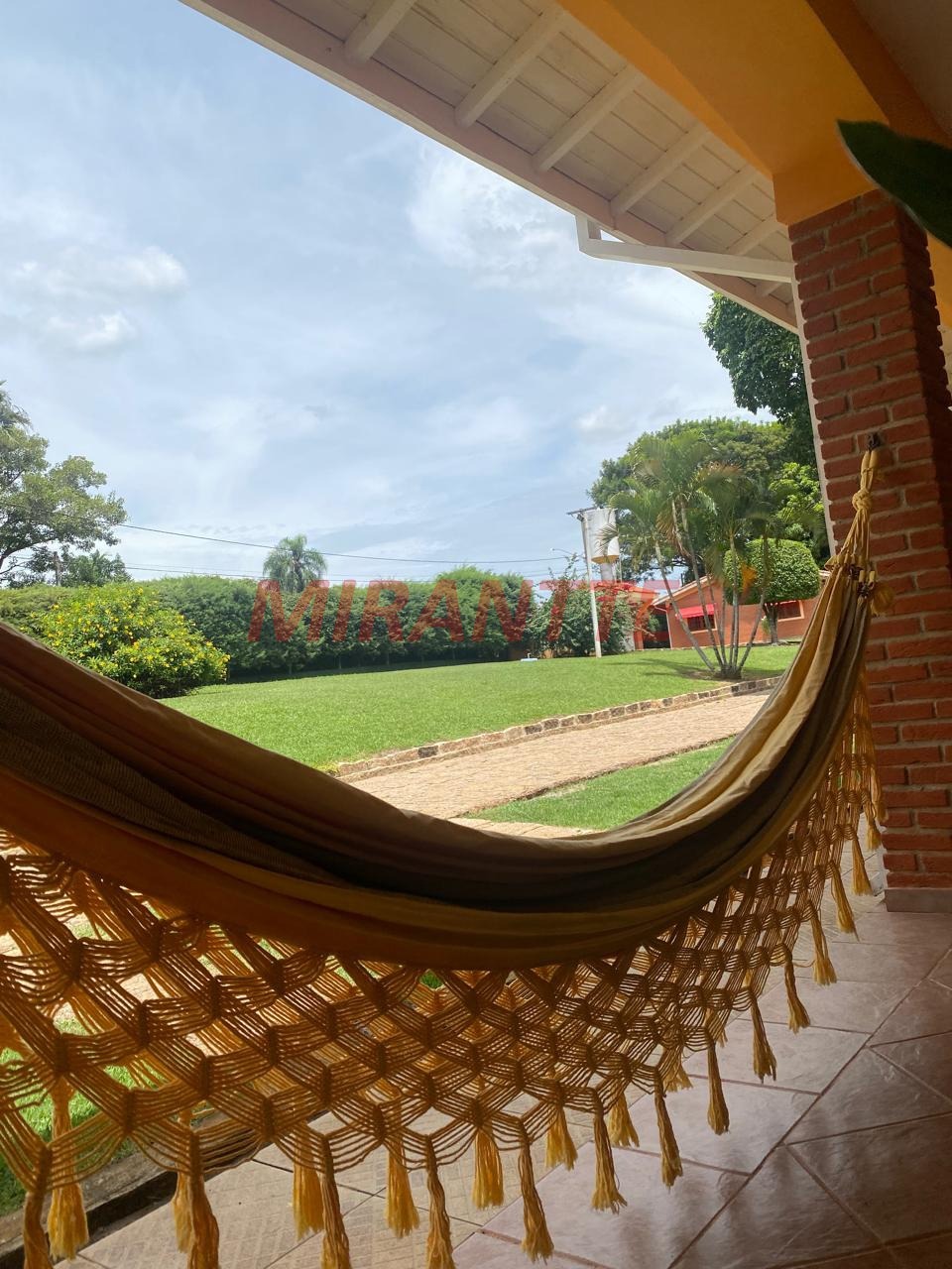 ChÁcara de 380m² com 3 quartos em Vila Itaici