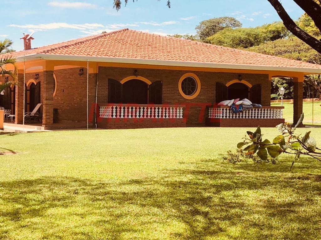 ChÁcara de 380m² com 3 quartos em Vila Itaici