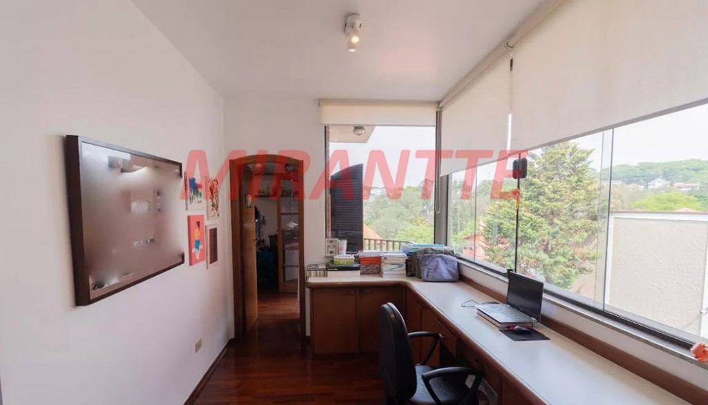 Sobrado de 383m² com 3 quartos em City América