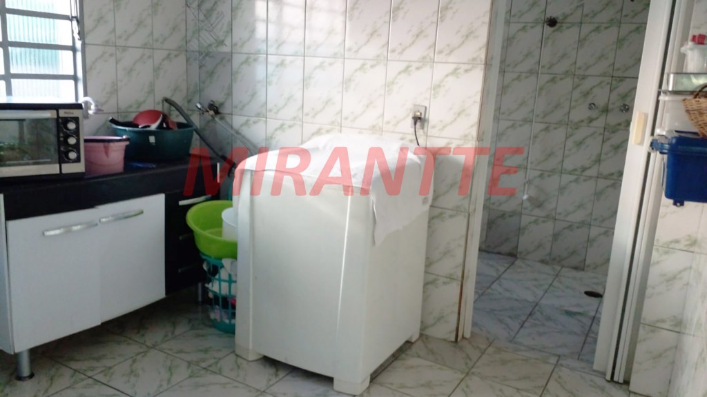 Sobrado de 90m² com 2 quartos em Parque Casa De Pedra