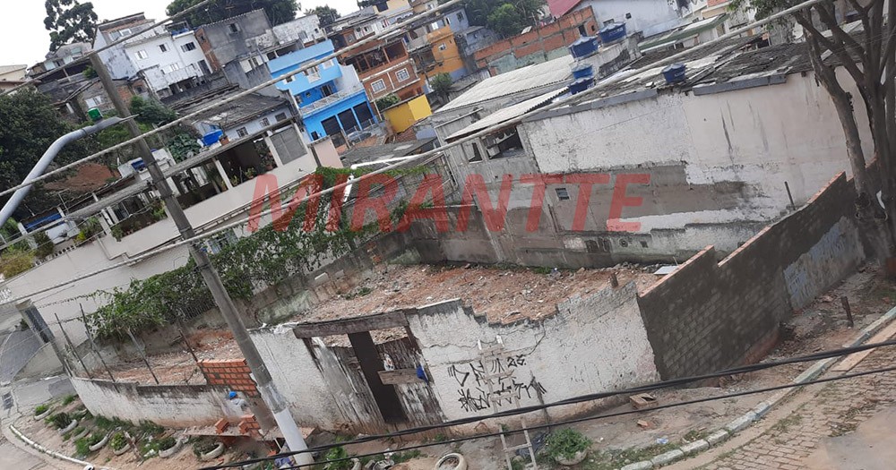 Terreno de 446m² em Jardim Tremembé