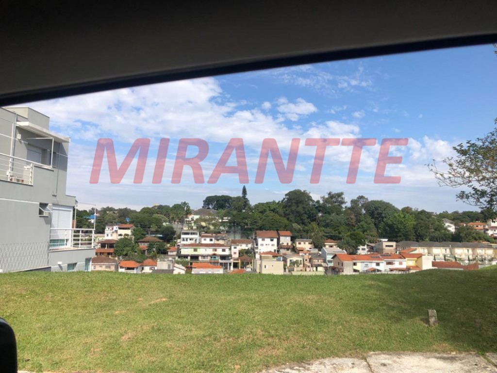 Terreno de 295m² em Horto Florestal