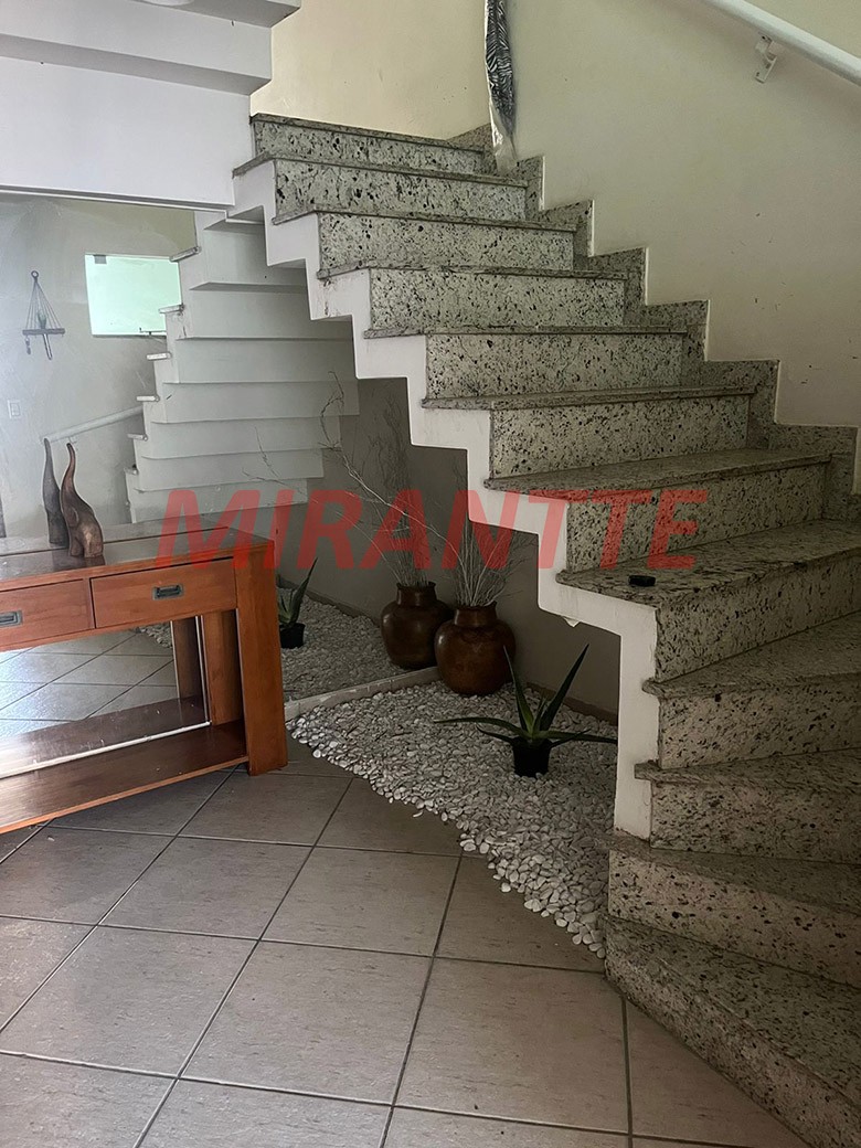 Sobrado de 165m² com 3 quartos em Vila Carrao