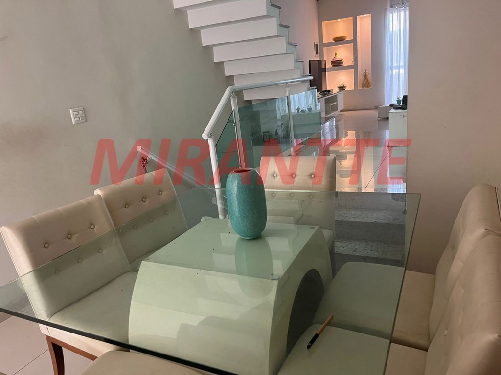 Sobrado de 165m² com 3 quartos em Vila Carrao