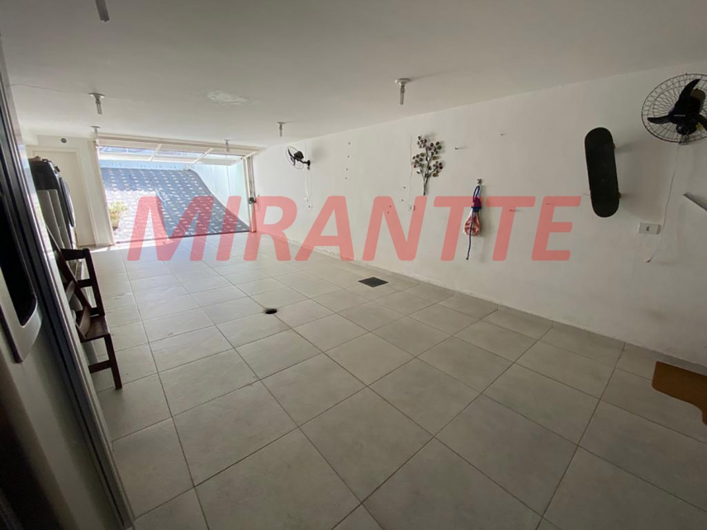 Sobrado de 216m² com 3 quartos em Jardim França