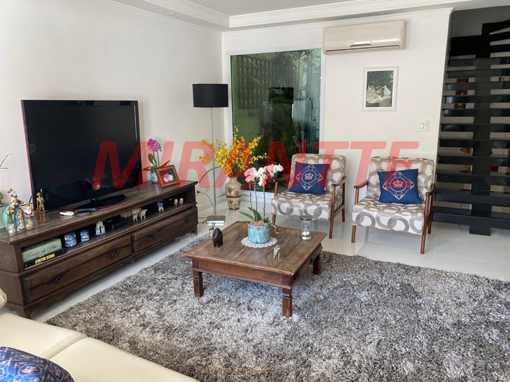 Sobrado de 216m² com 3 quartos em Jardim França