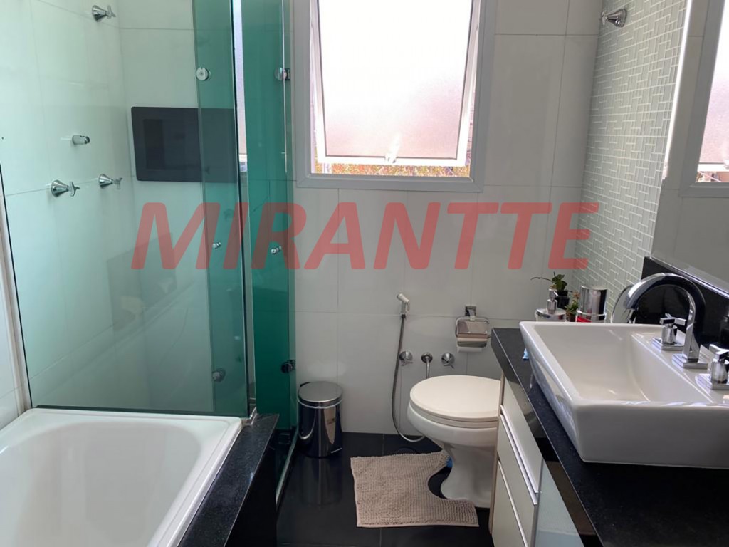 Sobrado de 216m² com 3 quartos em Jardim França