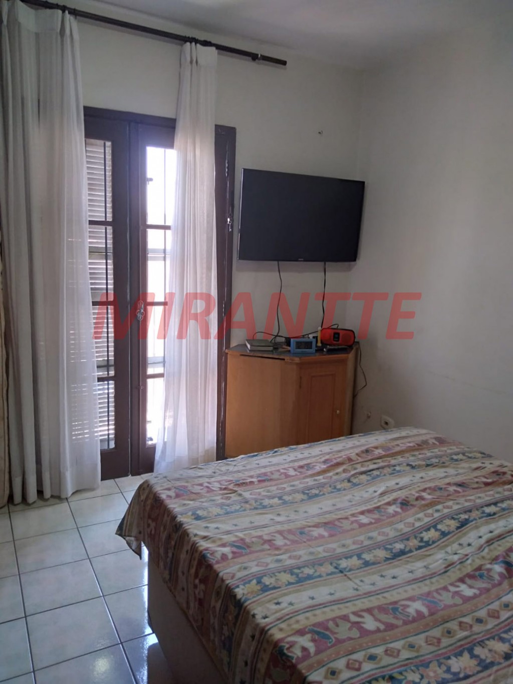Sobrado de 190m² com 3 quartos em Vila Guaca