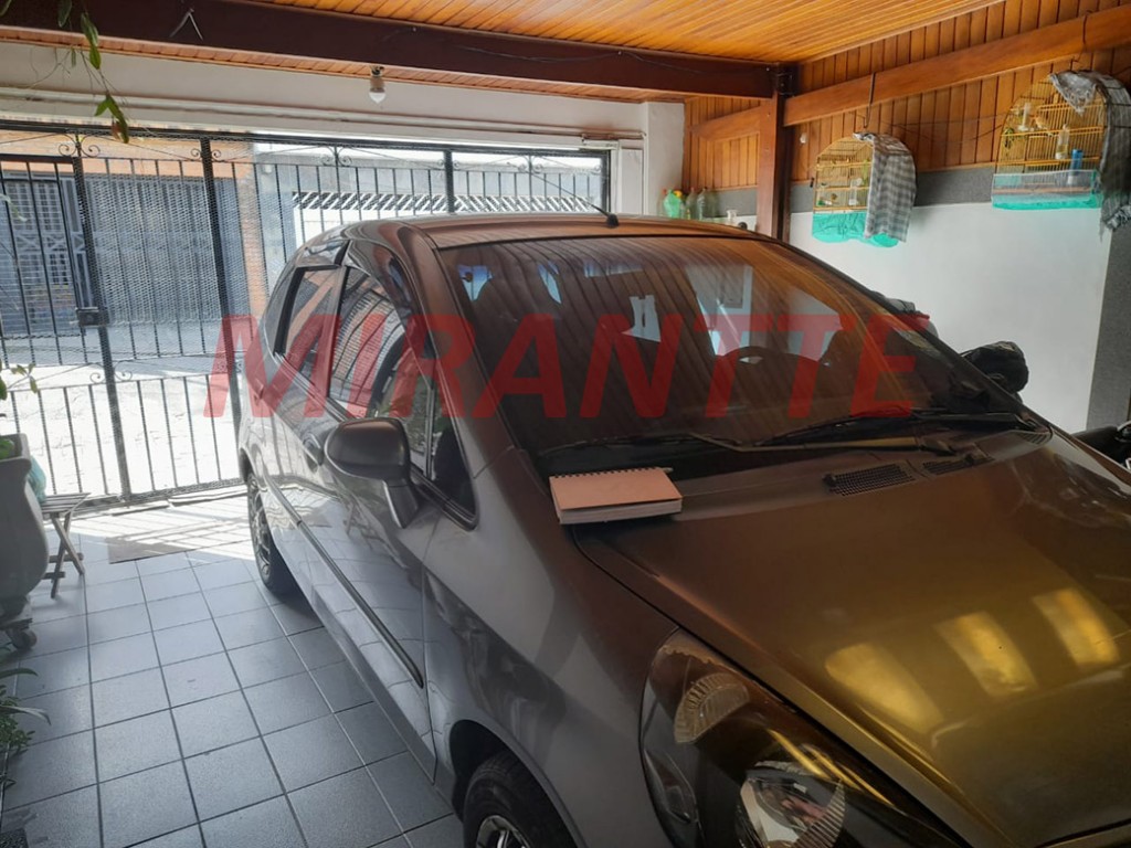 Sobrado de 190m² com 3 quartos em Vila Guaca