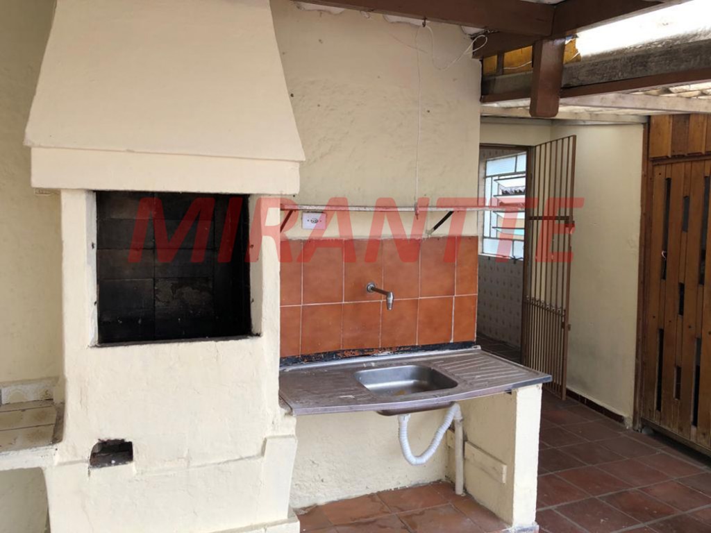 Sobrado de 162m² com 10 quartos em Casa Verde Alta