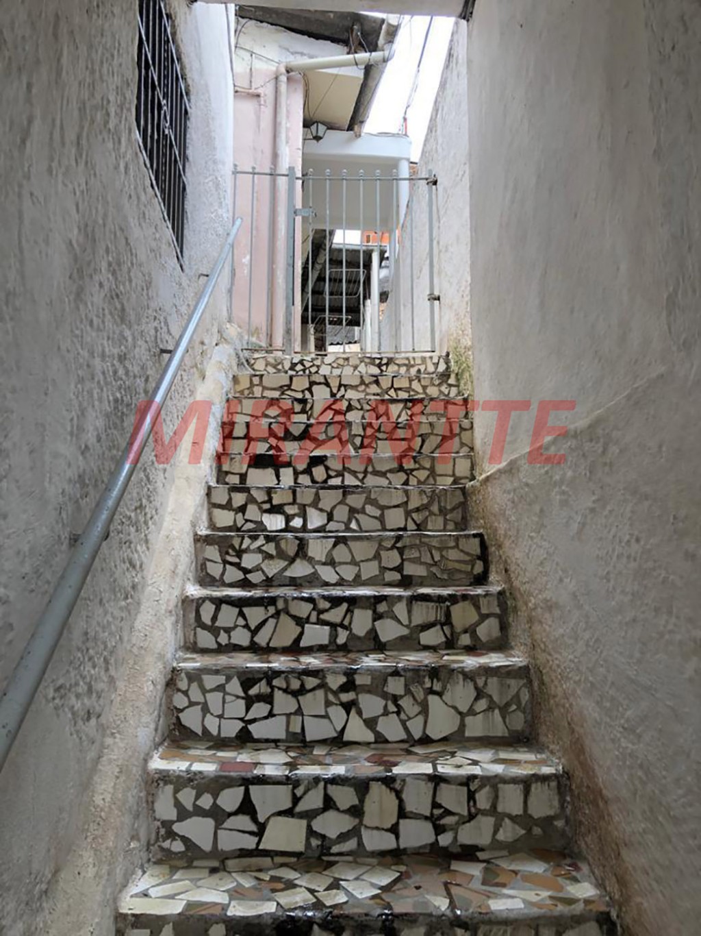 Sobrado de 162m² com 10 quartos em Casa Verde Alta