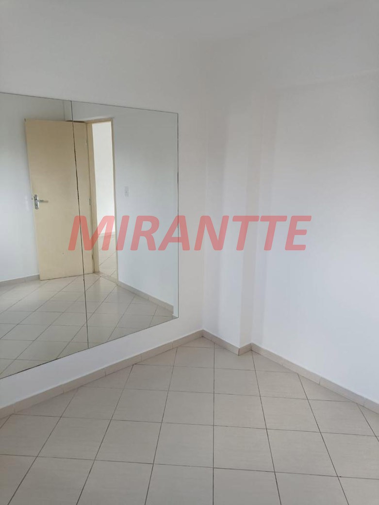 Apartamento com 2 quartos em Vila Mazzei