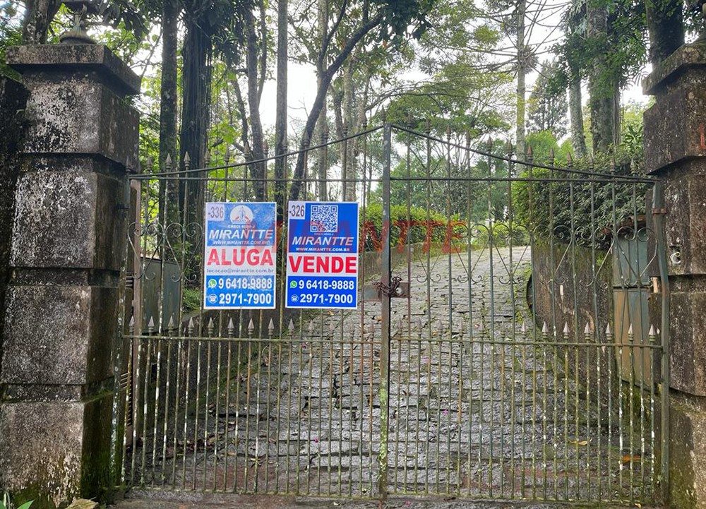 Casa terrea de 400m² com 4 quartos em Serra Da Cantareira