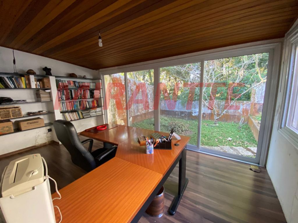 Casa terrea de 400m² com 4 quartos em Serra Da Cantareira