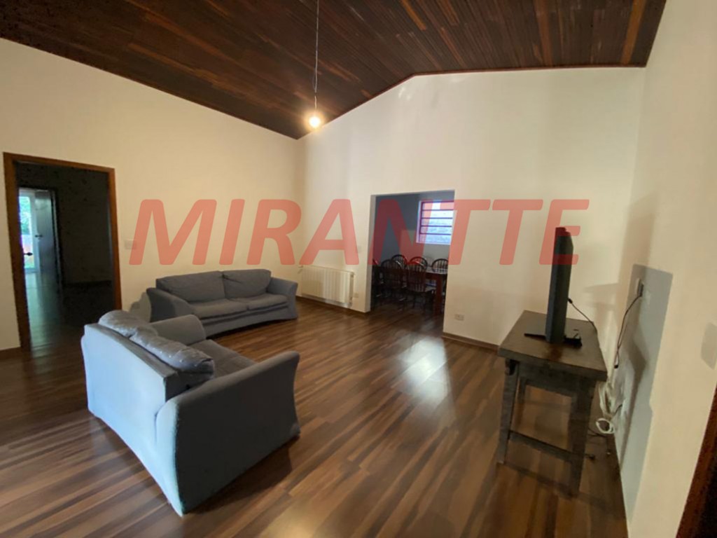 Casa terrea de 400m² com 4 quartos em Serra Da Cantareira