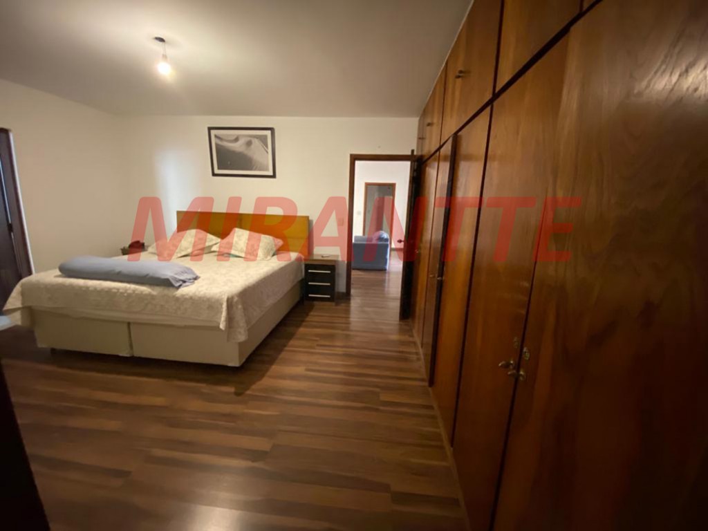 Casa terrea de 400m² com 4 quartos em Serra Da Cantareira