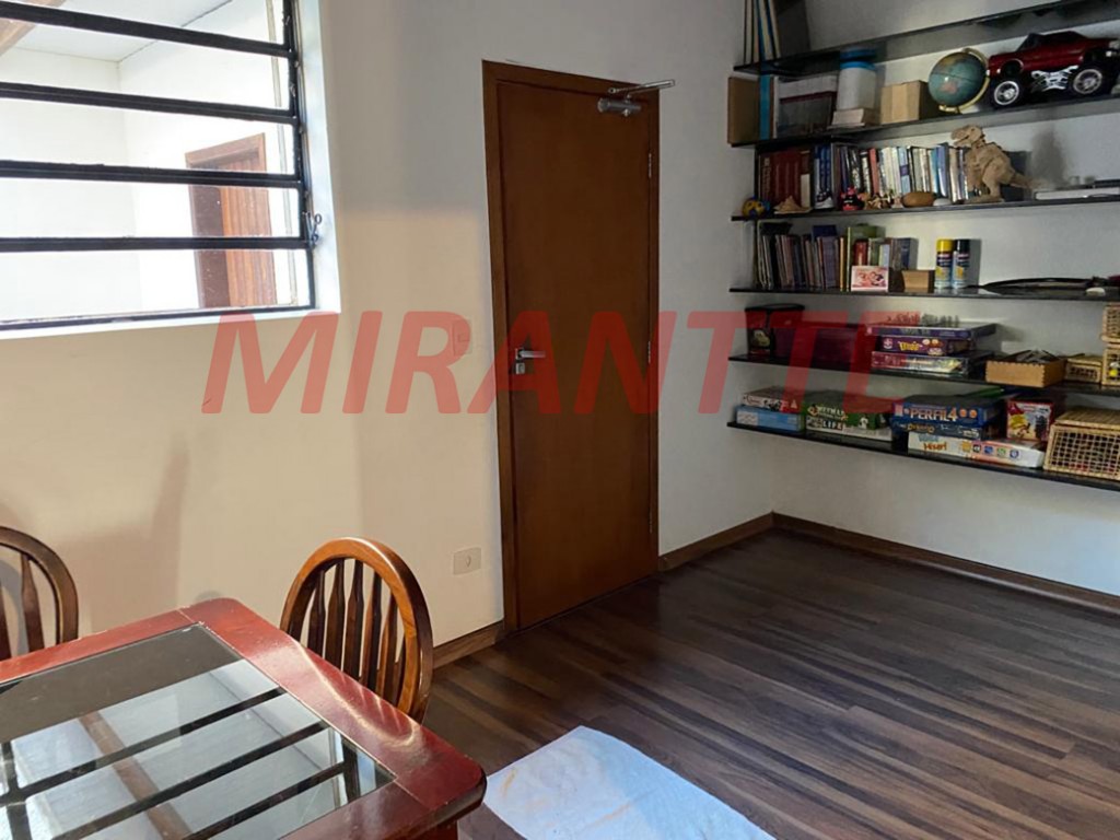 Casa terrea de 400m² com 4 quartos em Serra Da Cantareira