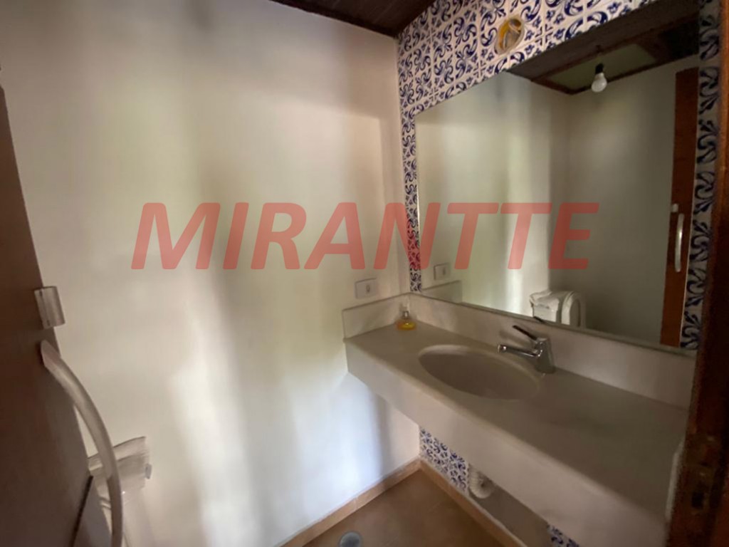 Casa terrea de 400m² com 4 quartos em Serra Da Cantareira