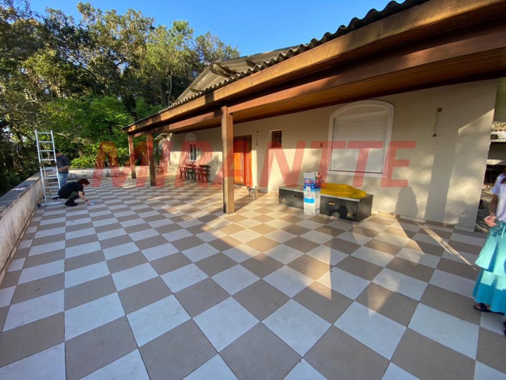 Casa terrea de 400m² com 4 quartos em Serra Da Cantareira