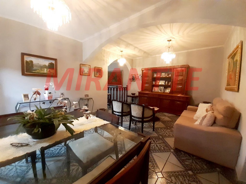 Casa terrea de 184m² com 3 quartos em Bortolândia