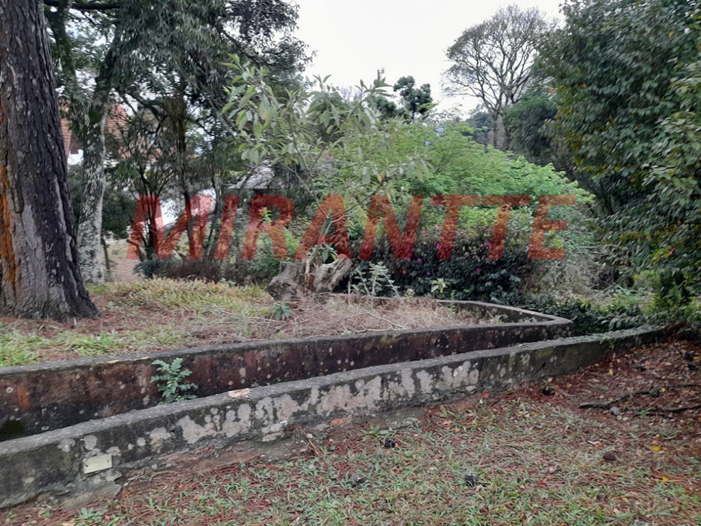 Casa terrea de 330m² com 2 quartos em Serra da Cantareira
