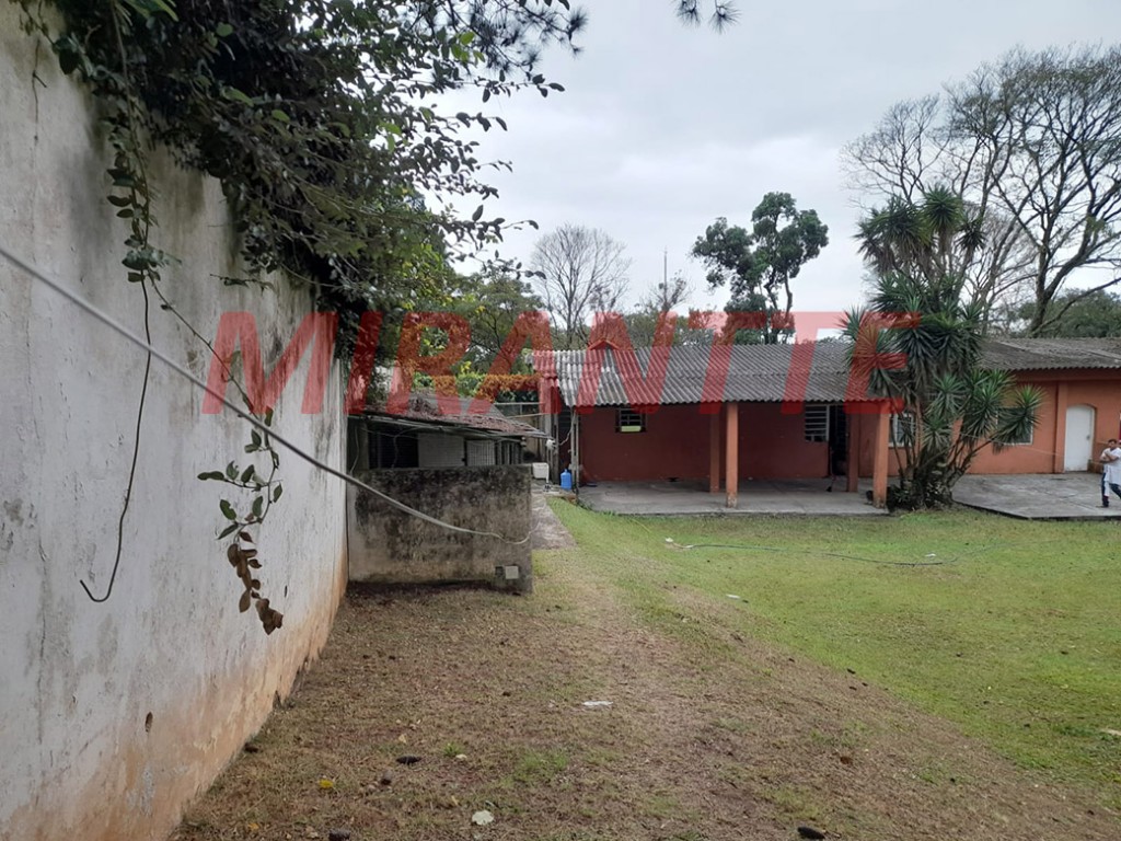Casa terrea de 330m² com 2 quartos em Serra da Cantareira