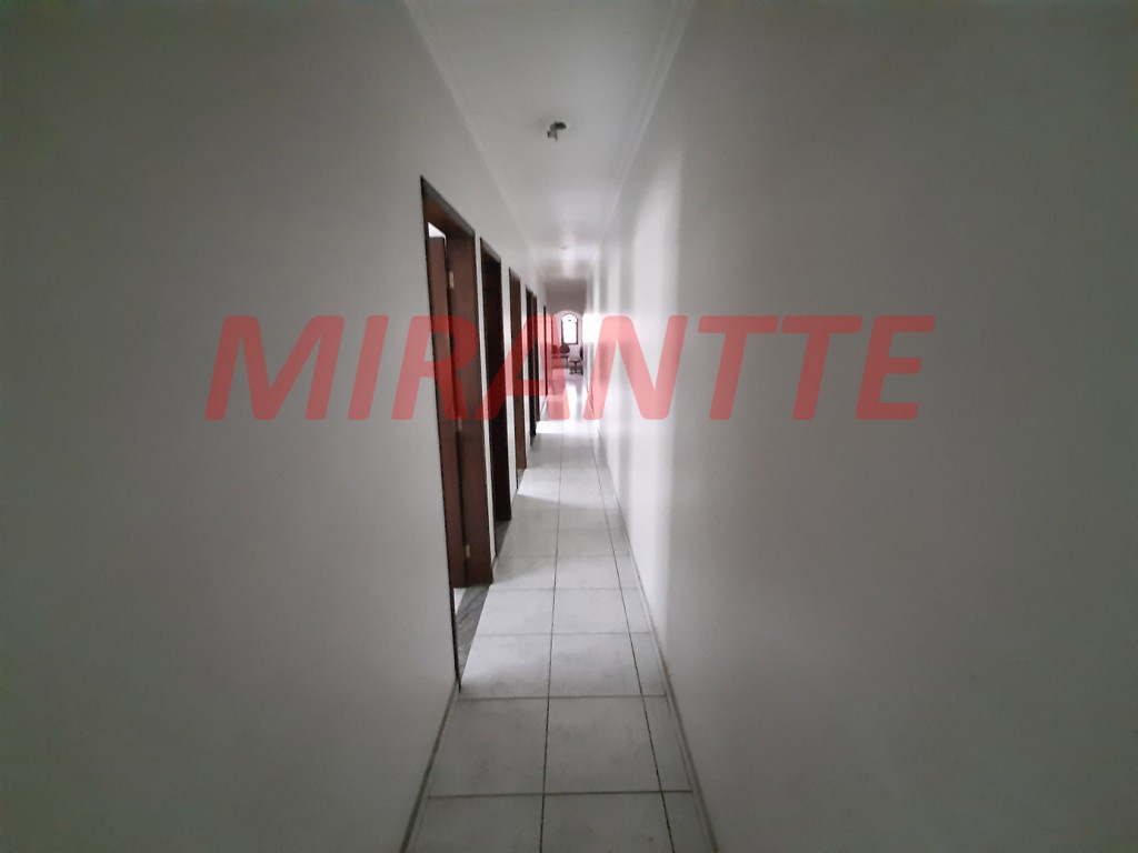 Sobrado de 204m² com 4 quartos em Vila Maria Alta