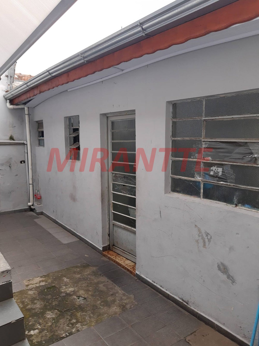 Sobrado de 96m² com 2 quartos em Jardim Brasil