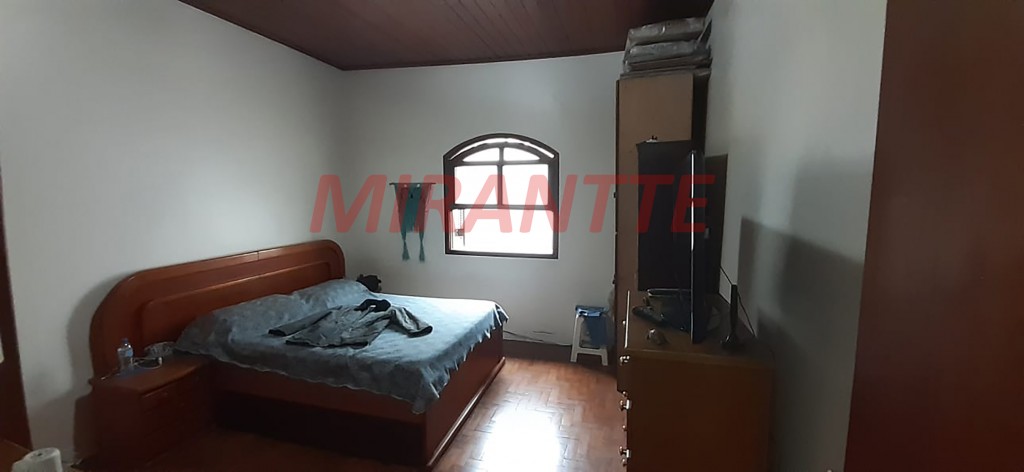 Sobrado de 156m² com 3 quartos em Santana