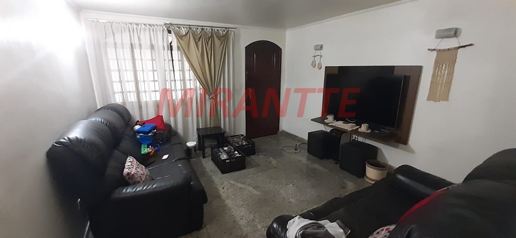 Sobrado de 156m² com 3 quartos em Santana