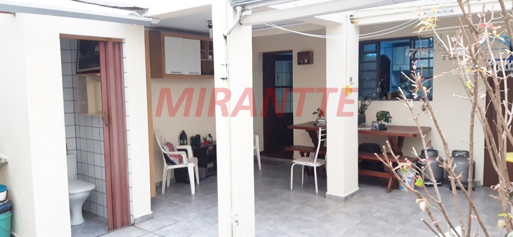 Sobrado de 156m² com 3 quartos em Santana