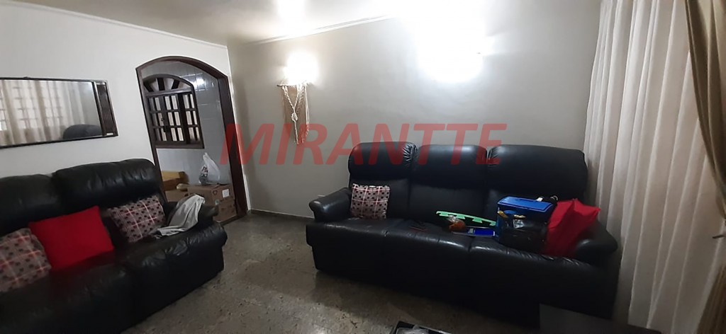 Sobrado de 156m² com 3 quartos em Santana