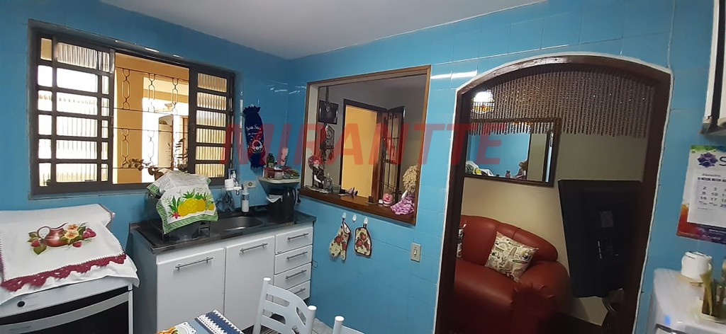 Sobrado de 156m² com 3 quartos em Santana