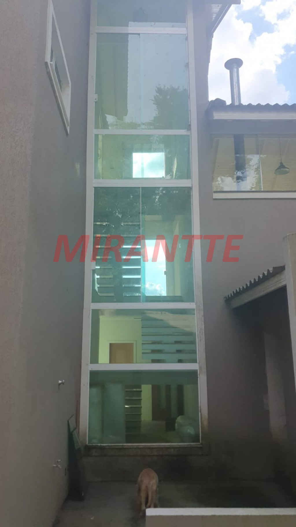 Sobrado de 531m² com 4 quartos em Serra da Cantareira