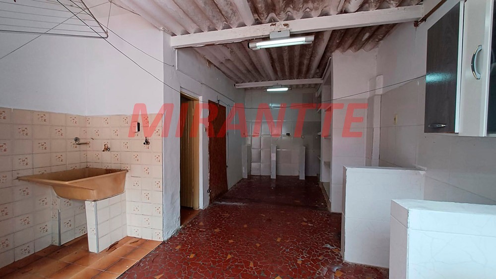 Comercial de 240m² em Parque Vitória