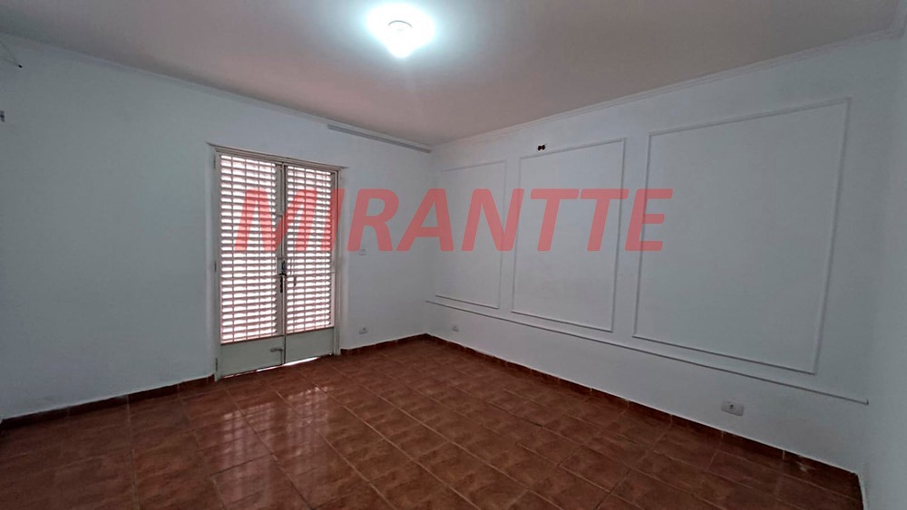 Comercial de 240m² em Parque Vitória