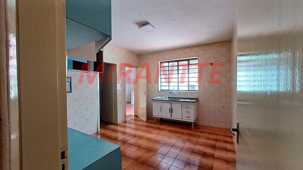 Comercial de 240m² em Parque Vitória