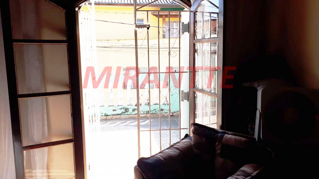 Sobrado de 132m² com 4 quartos em Jaçana