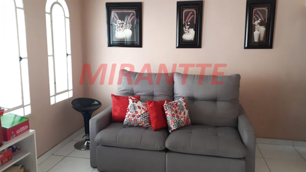 Sobrado de 132m² com 4 quartos em Jaçana