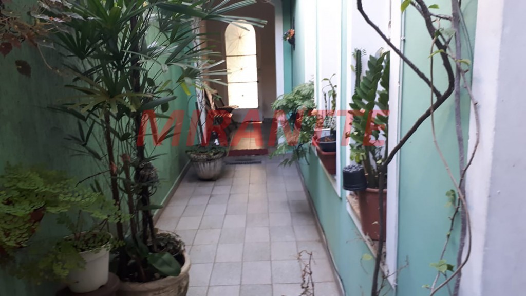 Sobrado de 132m² com 4 quartos em Jaçana