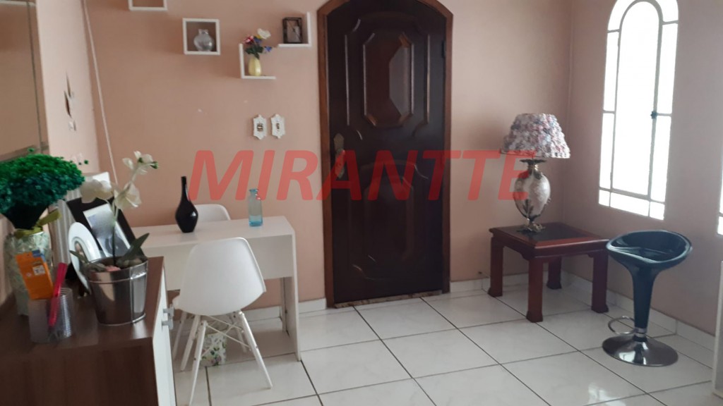 Sobrado de 132m² com 4 quartos em Jaçana