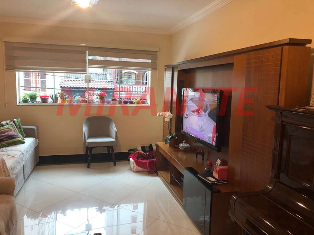 Sobrado de 164m² com 3 quartos em Santana