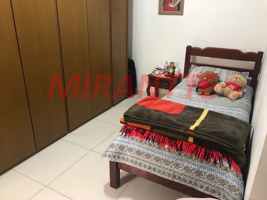 Sobrado de 164m² com 3 quartos em Santana