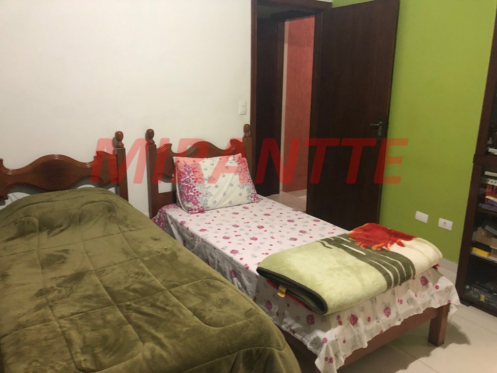 Sobrado de 164m² com 3 quartos em Santana