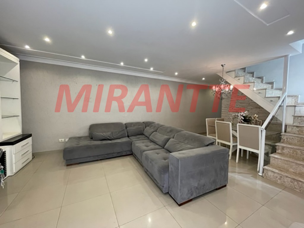 Sobrado de 314m² com 3 quartos em Vila Gustavo