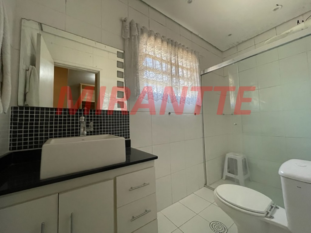 Sobrado de 314m² com 3 quartos em Vila Gustavo