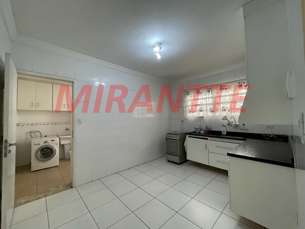 Sobrado de 314m² com 3 quartos em Vila Gustavo